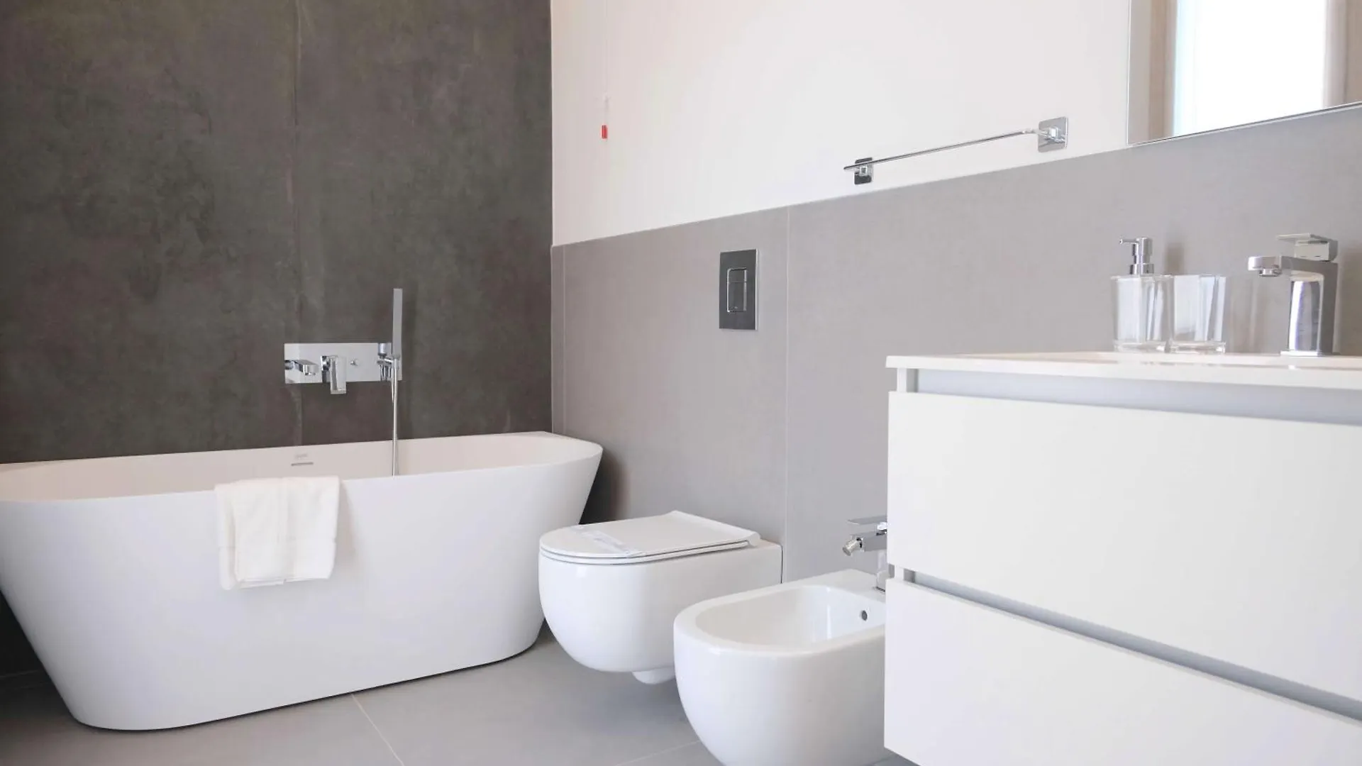 Case Vr Holiday Resirenza Verona 0*,